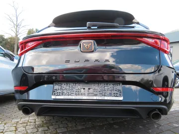 Car image 46