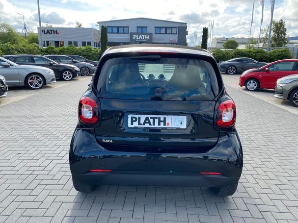 Smart ForTwo coupe EQ 60 kW image number 10