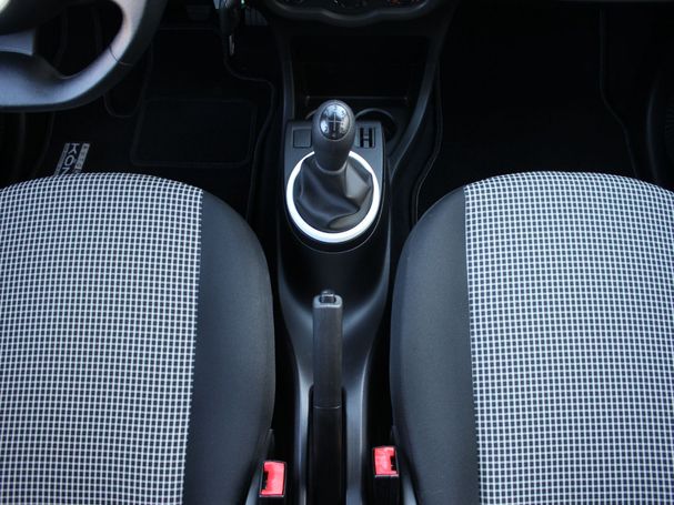 Renault Twingo 51 kW image number 17