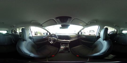 Car image 26