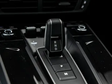 Car image 50