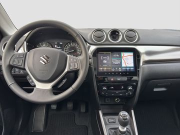 Car image 10