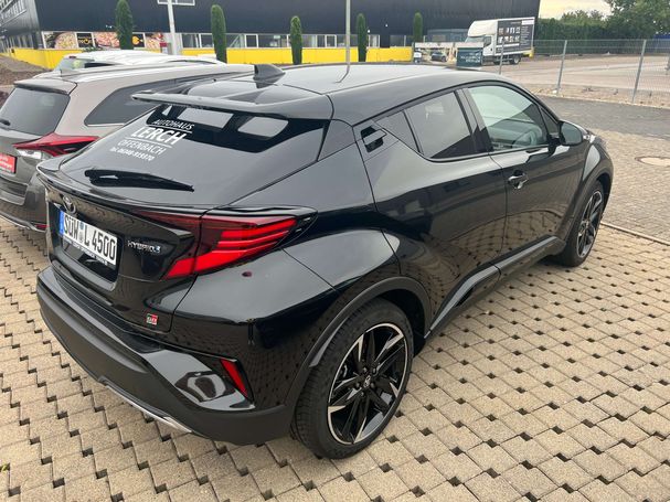 Toyota C-HR Hybrid 145 kW image number 2