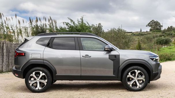 Dacia Duster TCe 100 74 kW image number 2