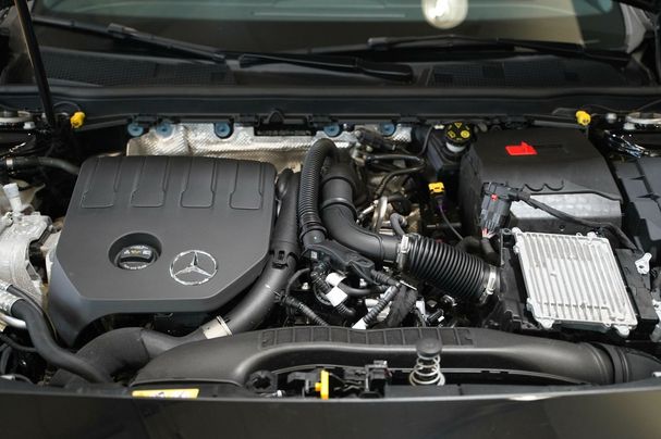 Mercedes-Benz CLA 200 120 kW image number 31