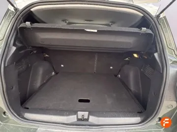 Car image 36