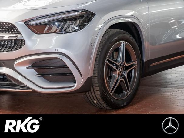 Mercedes-Benz GLA 180 100 kW image number 14