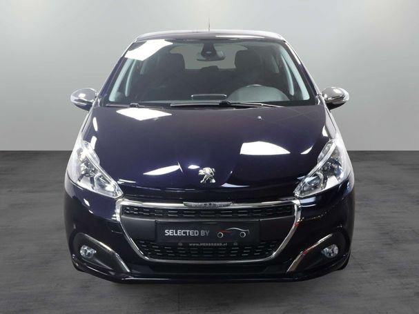 Peugeot 208 PureTech Allure 61 kW image number 2