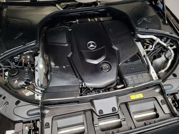 Car image 27