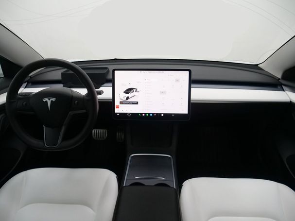 Tesla Model 3 Performance AWD 377 kW image number 17