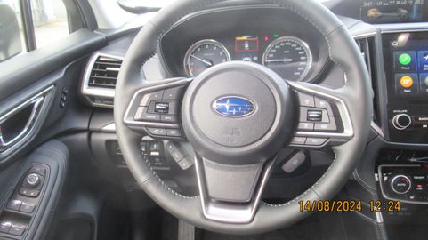 Car image 25