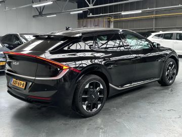 Car image 31