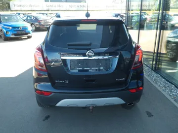 Car image 33