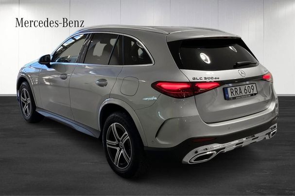 Mercedes-Benz GLC 300 de AMG 4Matic 246 kW image number 4