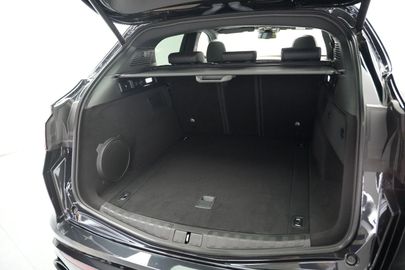 Car image 43