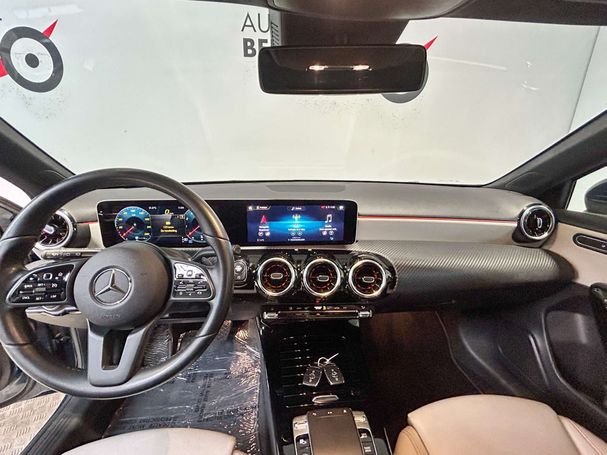 Mercedes-Benz A 180 100 kW image number 5