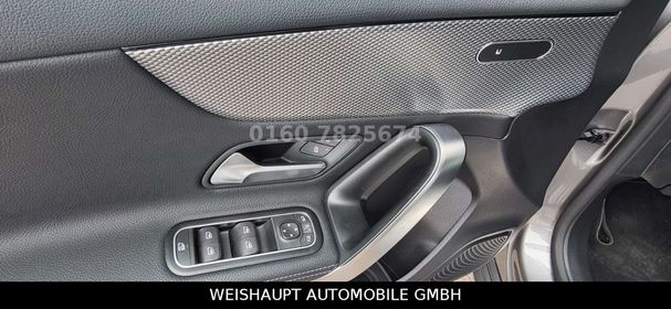 Mercedes-Benz A 180 100 kW image number 27