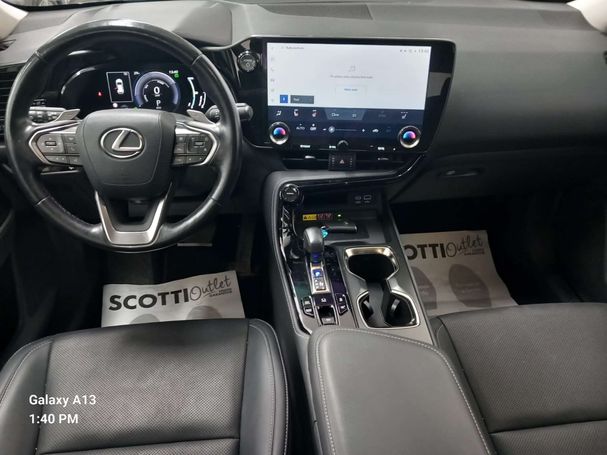 Lexus NX 450 h PHEV 227 kW image number 11