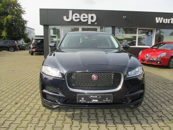 Jaguar F-Pace 20d AWD 132 kW image number 3