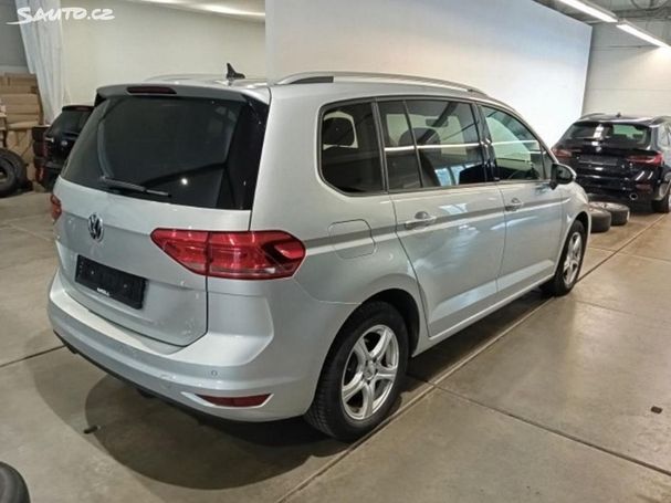 Volkswagen Touran 2.0 TDI DSG 110 kW image number 3