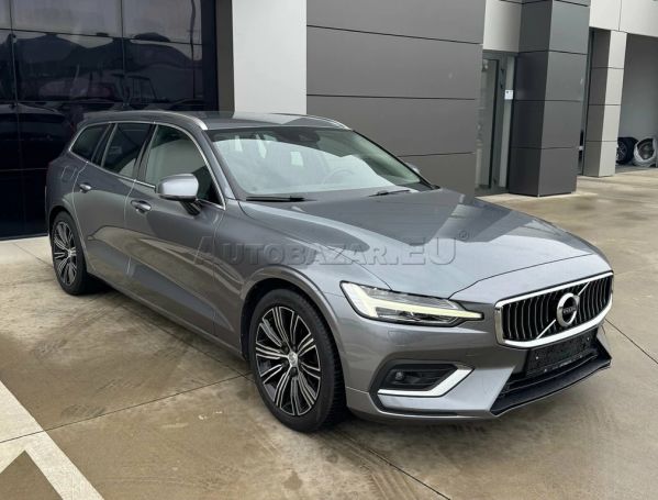 Volvo V60 D4 Inscription T8 140 kW image number 2