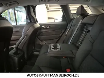 Car image 37