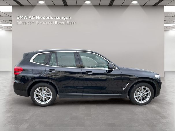 BMW X3 xDrive30e M 215 kW image number 3