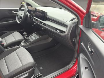 Car image 16