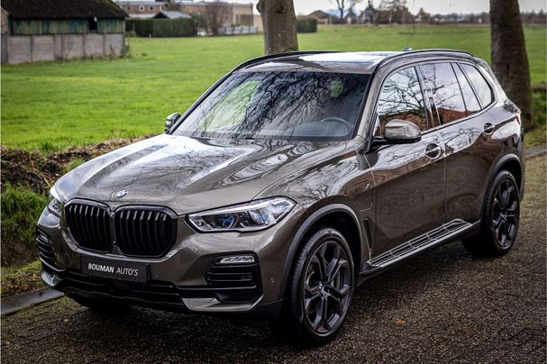 BMW X5 45e xDrive 293 kW image number 13