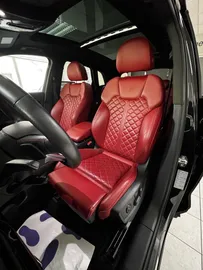 Car image 31