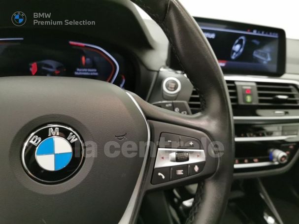 BMW X3 xDrive20d xLine 140 kW image number 22