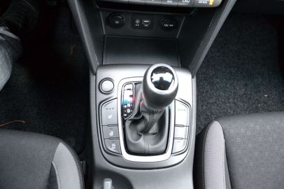 Car image 23