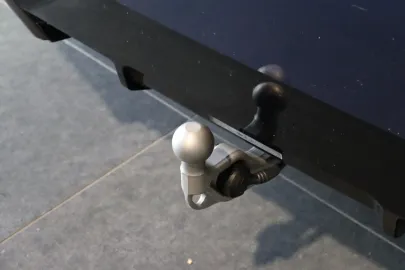 Car image 37