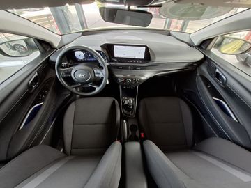 Car image 10