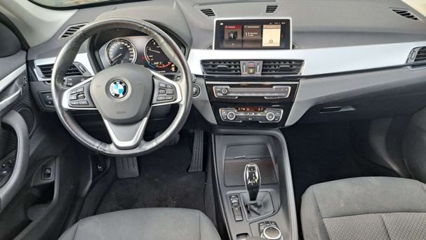 BMW X1 sDrive18d Advantage 110 kW image number 12