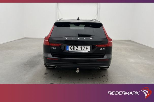 Volvo V60 Cross Country D4 AWD Momentum 140 kW image number 8