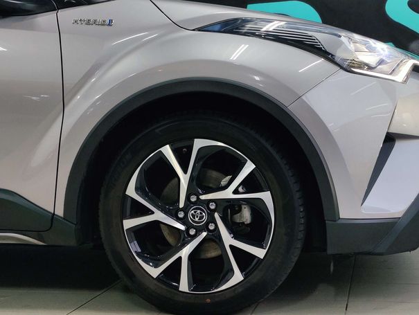 Toyota C-HR 90 kW image number 7