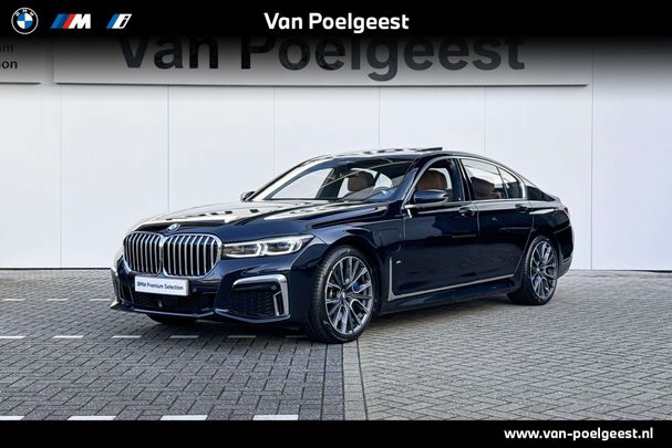 BMW 745e M Sport 290 kW image number 1