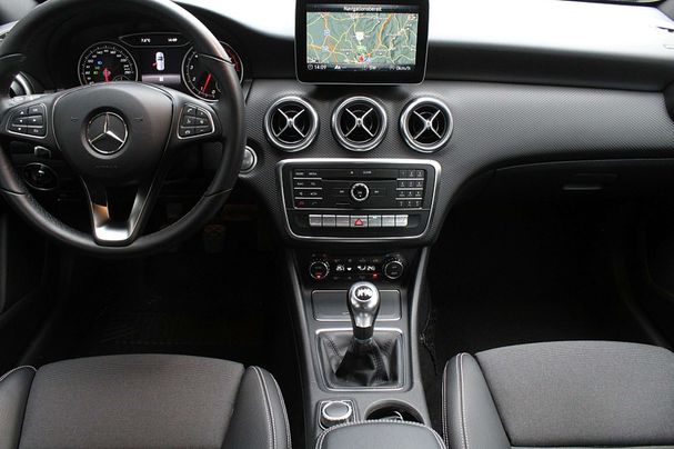 Mercedes-Benz A 160 75 kW image number 9