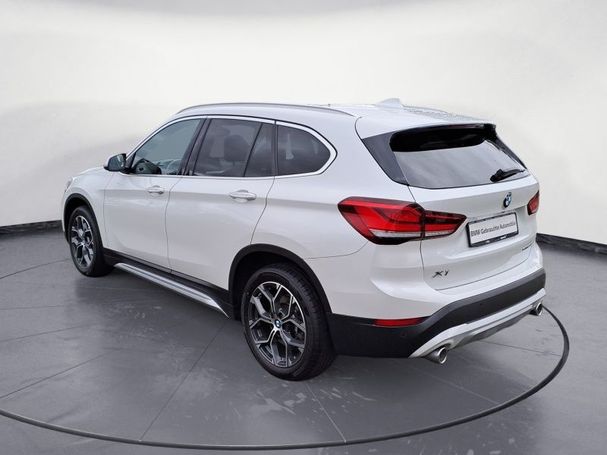 BMW X1 xDrive20d xLine 140 kW image number 3