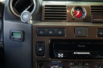 Car image 37