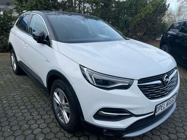 Opel Grandland X 1.2 Turbo 120 Jahre 96 kW image number 2