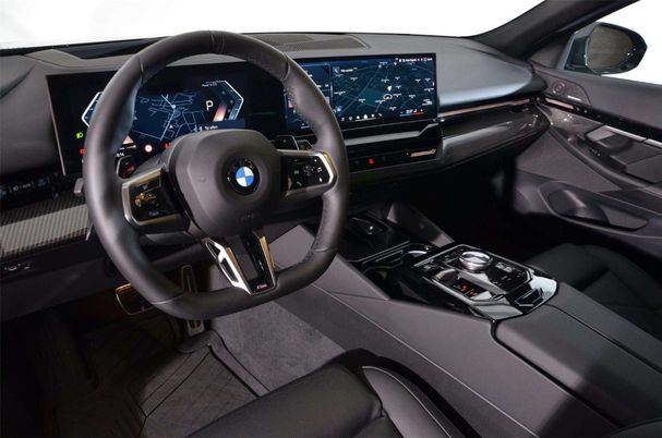 BMW 520d Touring xDrive 145 kW image number 4