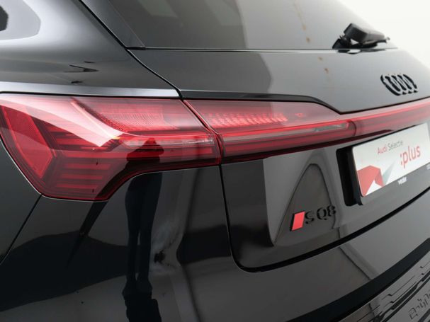 Audi SQ8 quattro e-tron 370 kW image number 27