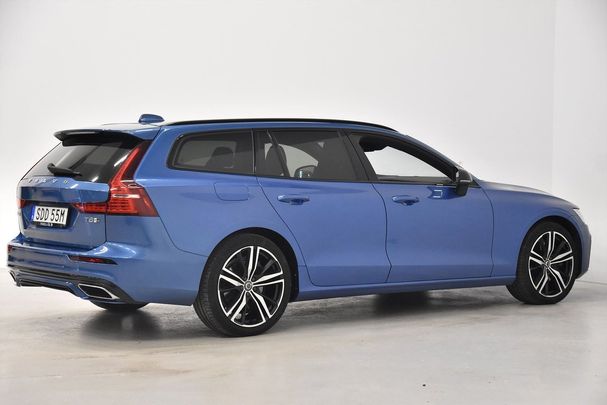 Volvo V60 T8 R Design AWD 288 kW image number 7