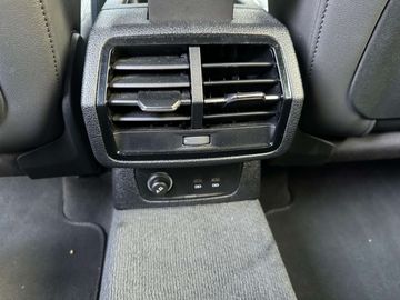 Car image 41