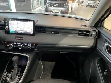 Car image 26