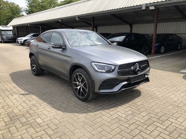 Mercedes-Benz GLC 300 e 235 kW image number 2