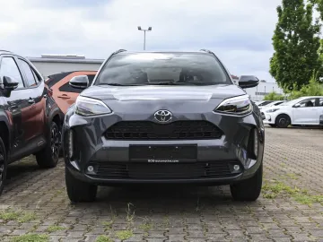 Car image 2