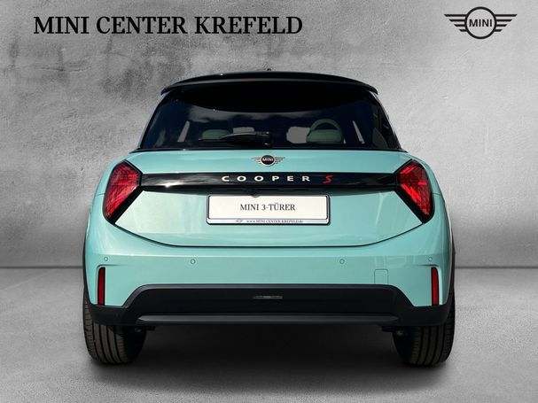 Mini Cooper S Favoured Trim 150 kW image number 6